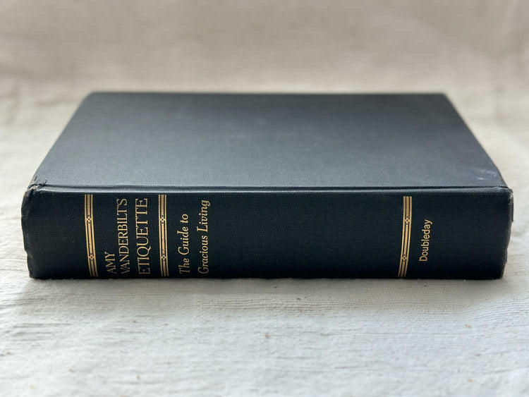 vintage amy vanderbilt's etiquette: the guide to gracious living hardcover book